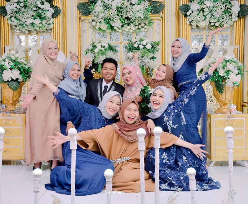 Bridesmaid @annisyapuput @andika.ptra   Mua : 