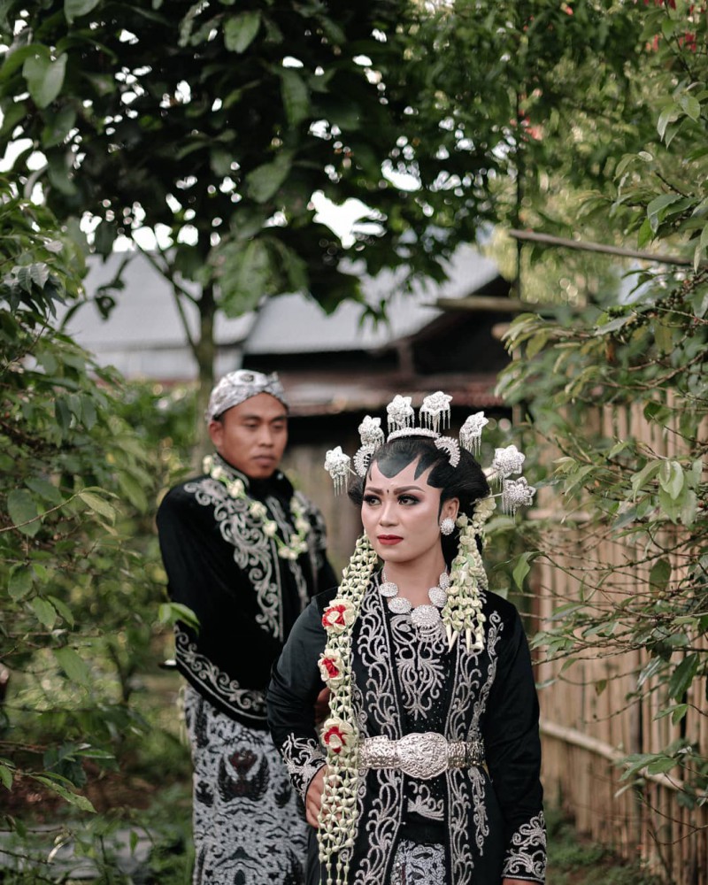 Brides Storys Dwi Amp Agus TM Fathurrahman 